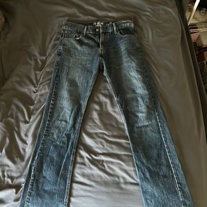 Men's Levi bootcut jeans 32 34